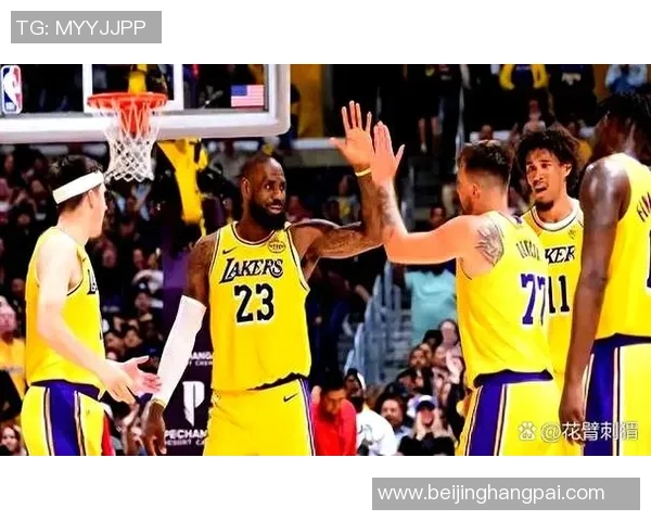 2015年NBA季后赛勇士与马刺的巅峰对决回顾与精彩瞬间分析 2015年NBA季后赛勇士与马刺的巅峰对决回顾与精彩瞬间分析